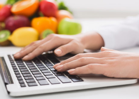 Seguros cobrem consultas de nutrição online
